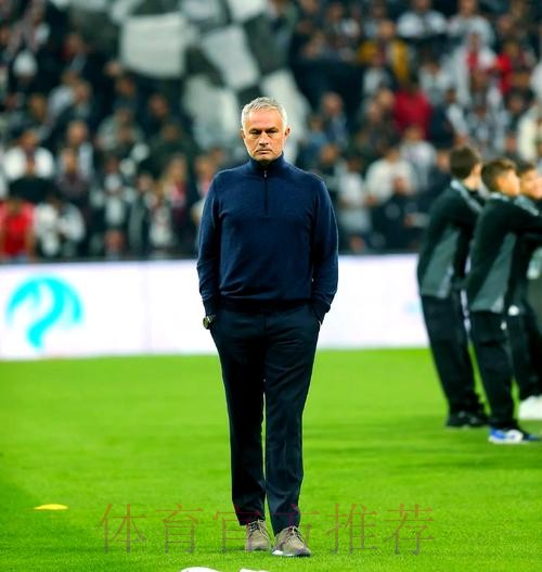 六台:安切洛蒂是世界最佳教练 穆里尼奥在他身后 六台:安切洛蒂是世界最佳教练 穆里尼奥在他身后